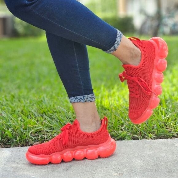 Women Knitted Stylish Bubble Textured Lace up Sneakers Red Color - Picture 1 of 6